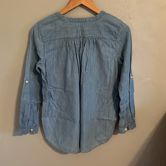 LOFT softened denim top - Picture 7 of 9